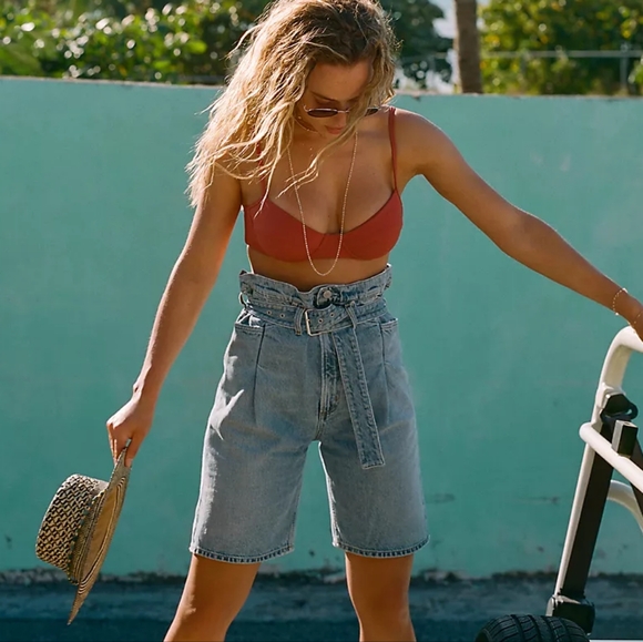 AGOLDE 90s Reworked Ultra High Rise Paberbag Denim Shorts Size 24 Normcore Basic - Picture 1 of 11